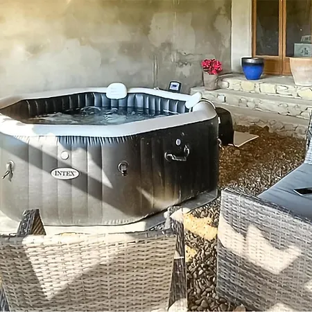 3 Bedroom Beautiful In 度假居 *